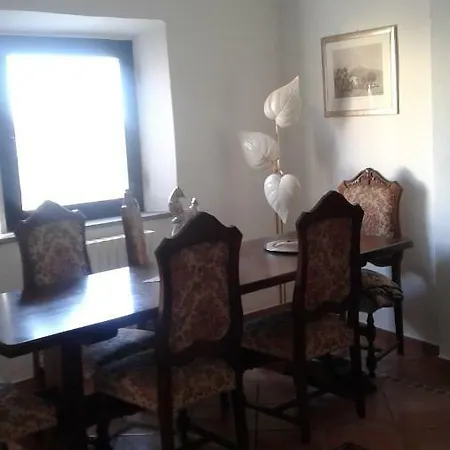 Nice Apartment Cerreto Guidi